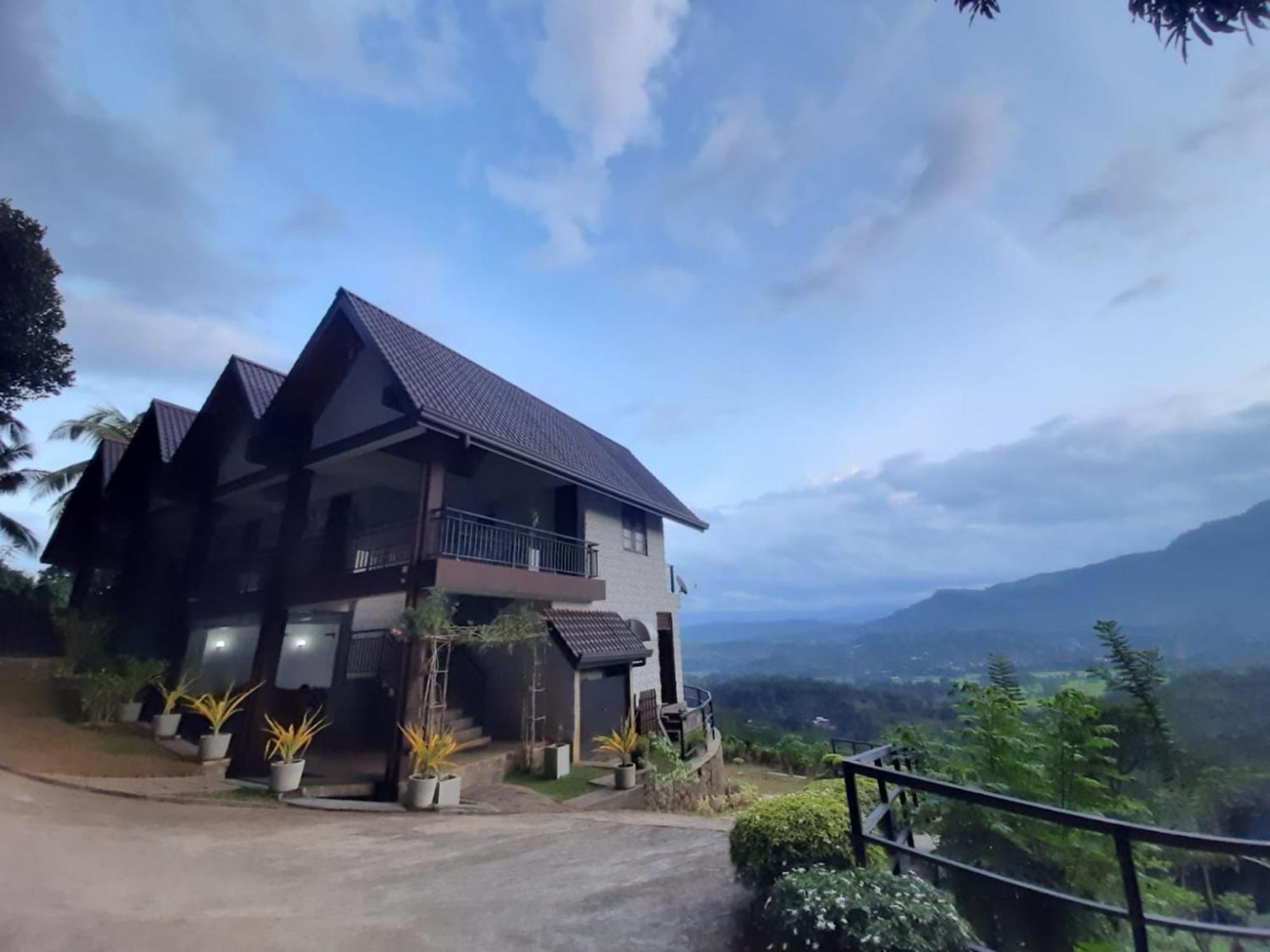 Terrace Cinnamon View 拉特纳普勒 外观 照片